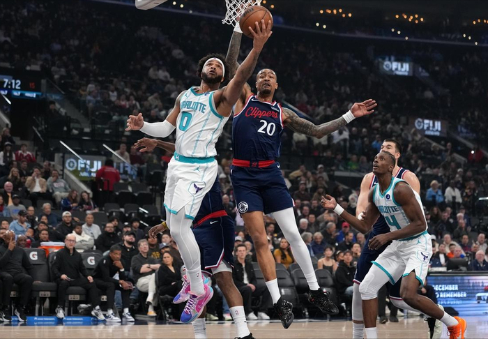 九游-3连胜继续北伐，兄弟两人就够了，外加优质拼图，快船大获成功了|米勒|黄蜂|三分球|夏洛特黄蜂队|詹姆斯·哈登_新浪体育_新浪新闻